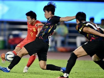 江南体育-球队实力不济在夏季转会中寻找前场新星