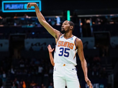 江南体育-NBA球队连胜创纪录，势不可挡
