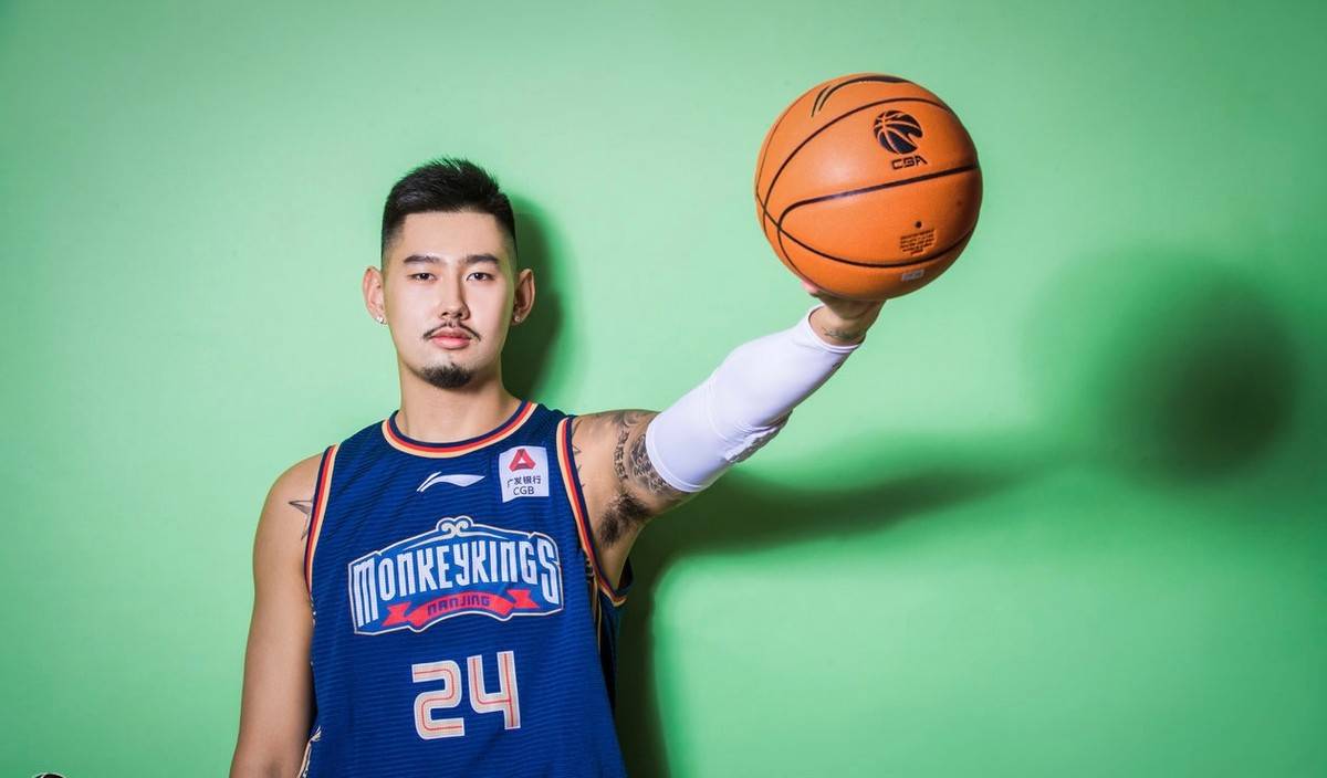 CBA联赛迎来新一轮转播合同，吸引更多财团和球星加盟