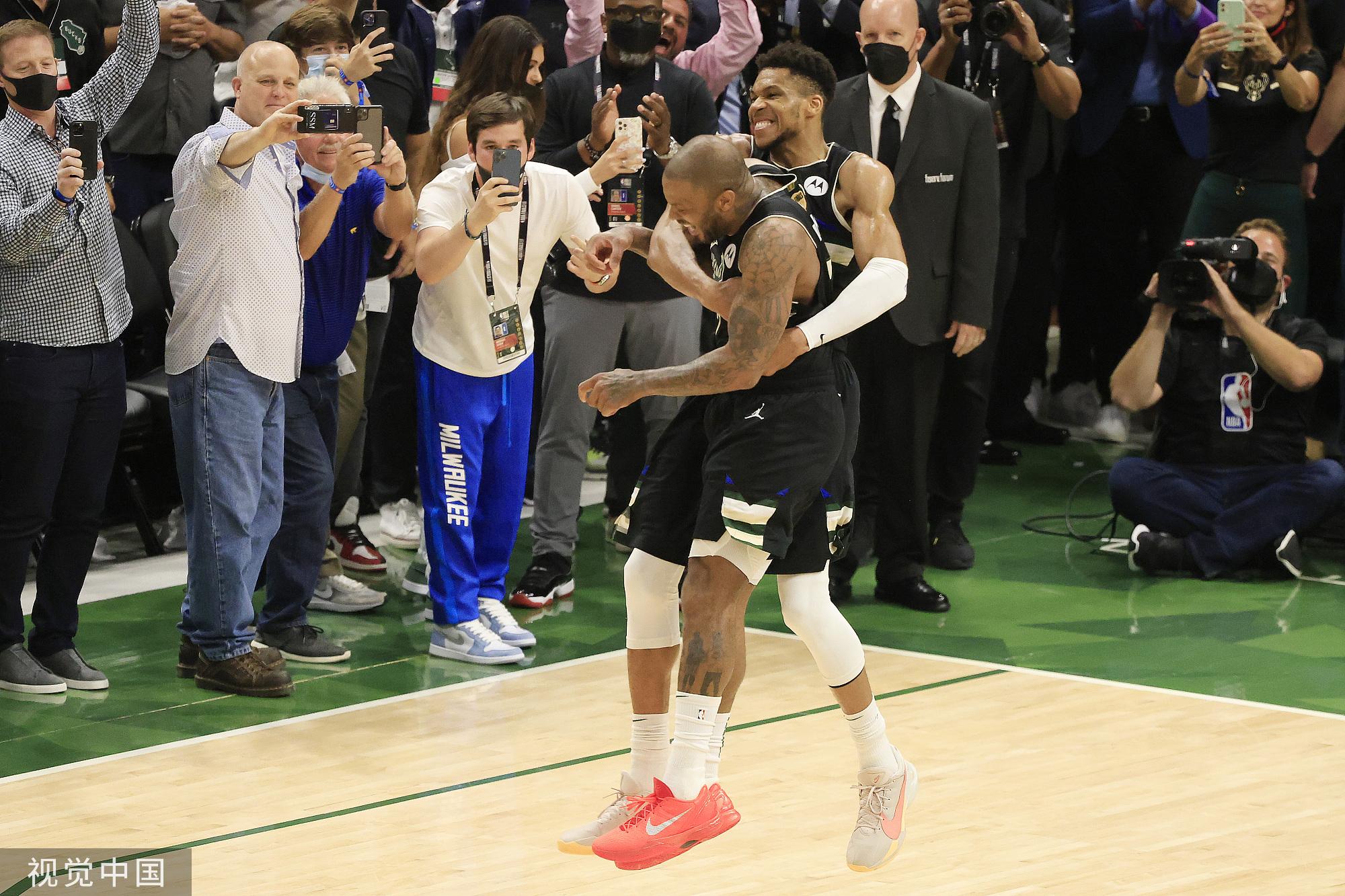 NBA新星闪耀舞台，赛场争夺最佳新秀