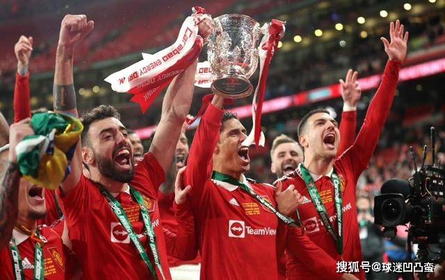 欧洲球队头号球星带伤征战，坚定信念