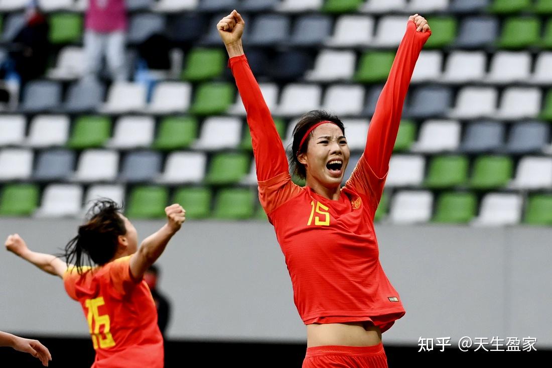 乌克兰女足逆转意大利，挺进小组第一