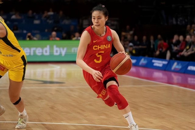 河南女篮客场绝杀江苏俞长栋砍下分