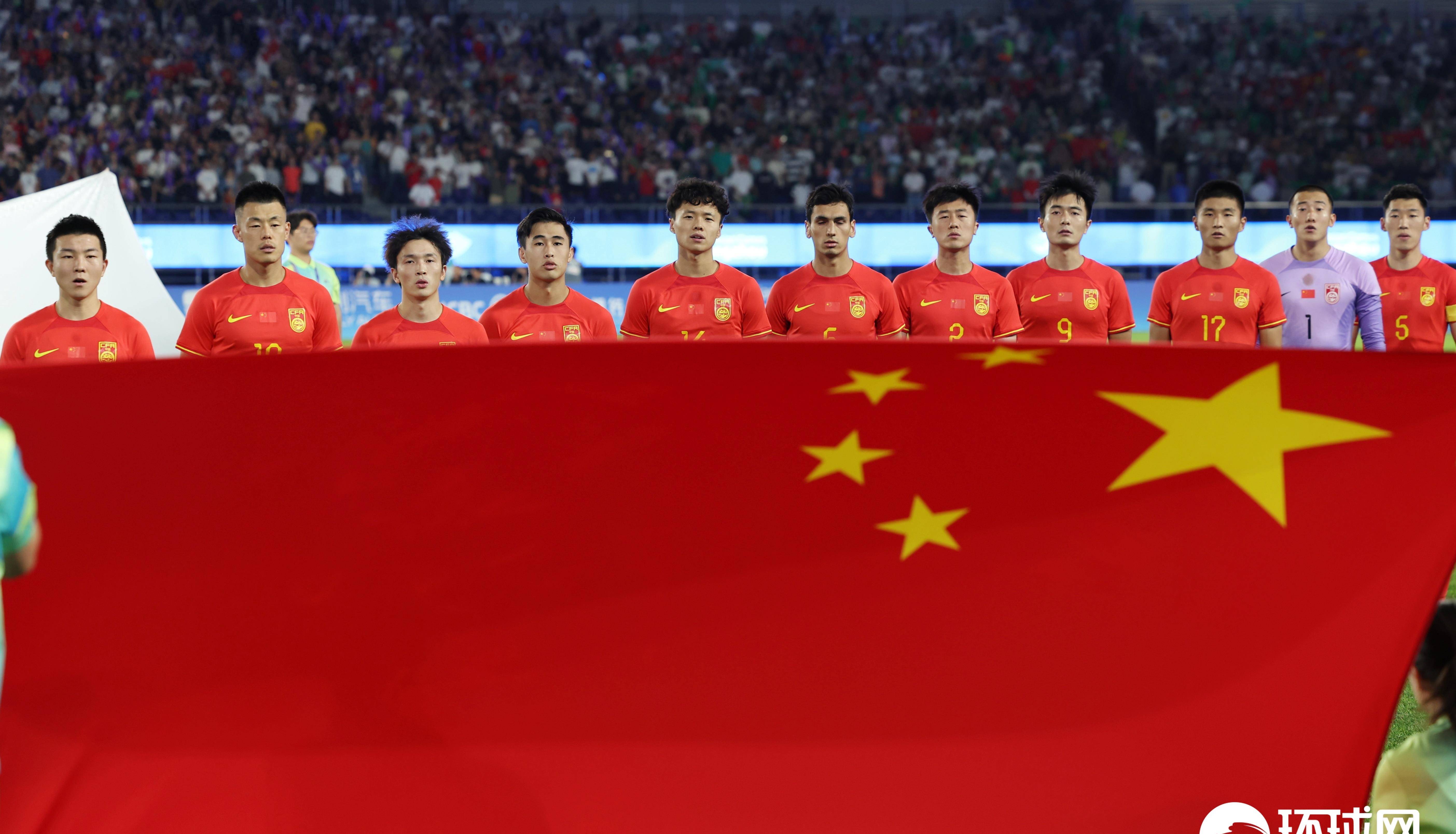 中国球队在比赛中闯入前四