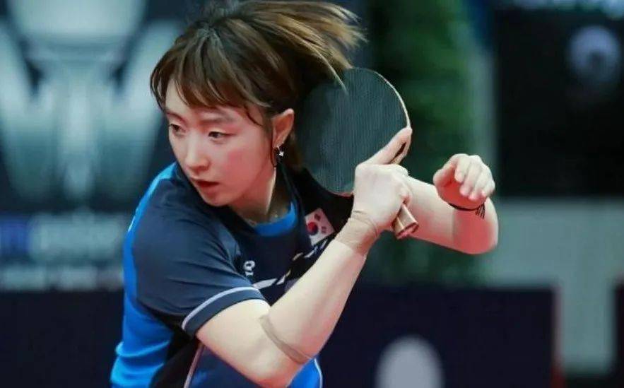 美女队勇夺世界杯半决赛席位